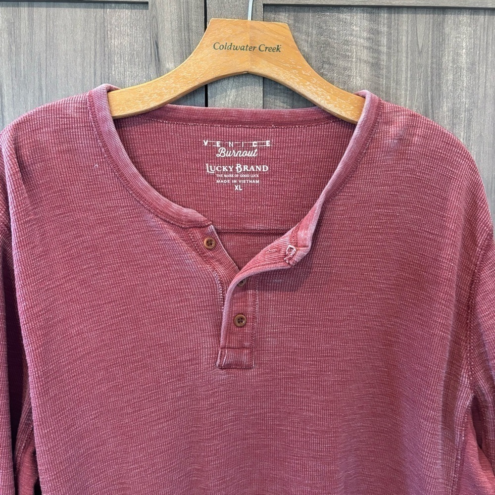 Lucky Brand XL Venice Burnout Henley Waffle Knit Thermal Rust Red - Picture 3 of 11